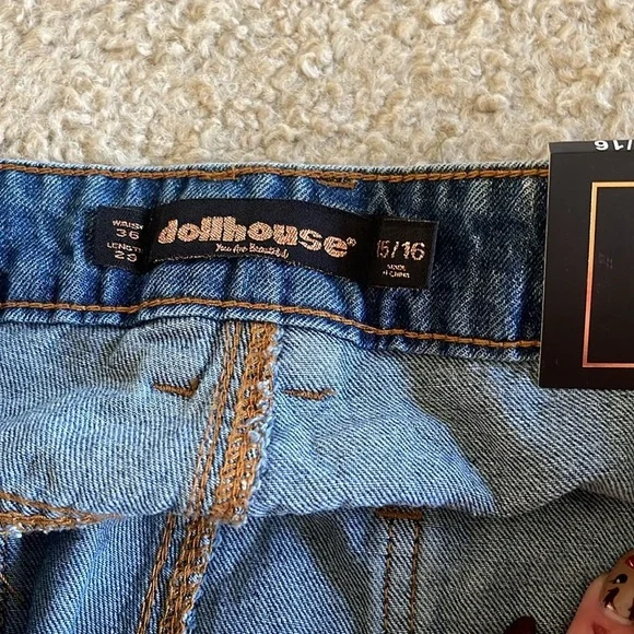 Dollhouse jeans - Picture 7 of 8
